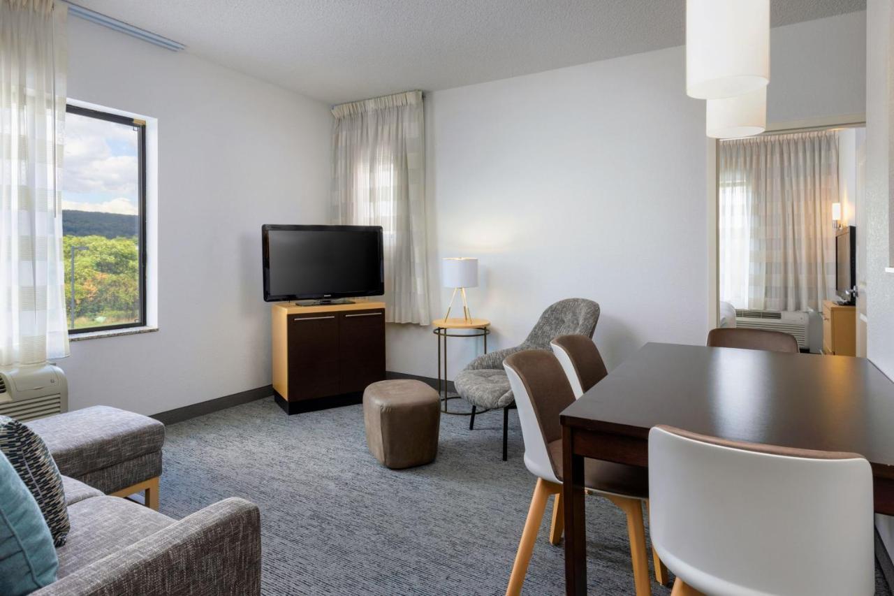 ทาวน์เพลส สวีท ยอร์ก Hotel ยอร์ค ภายนอก รูปภาพ